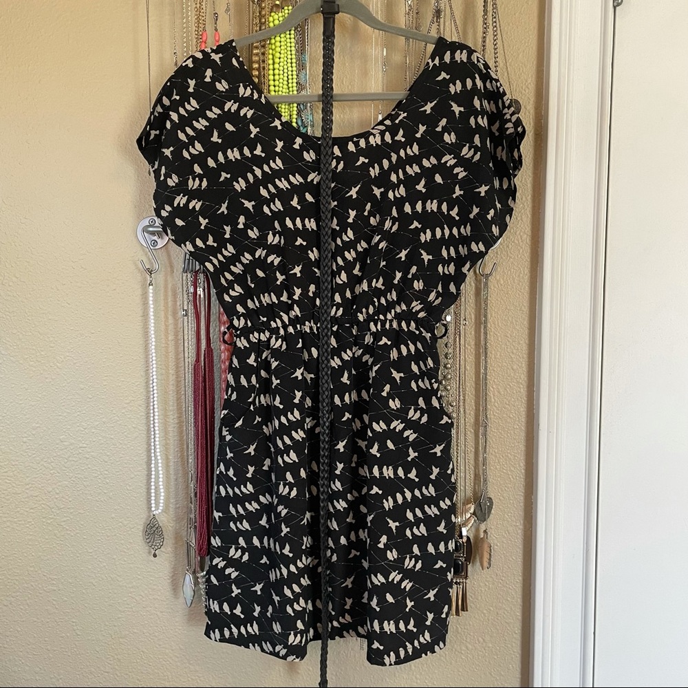 Bird Print Dress w/pockets!!